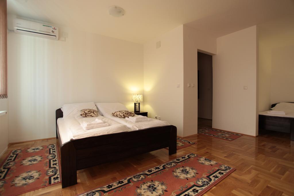Hostel Royal Obrenovac  Room photo